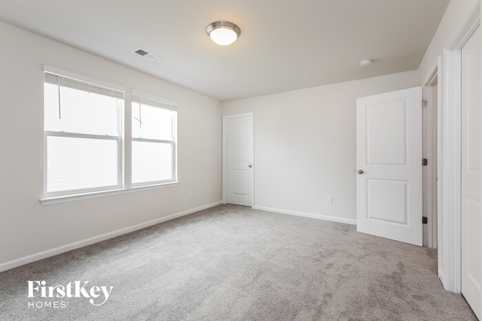 Building Photo - 608 Okame Ct