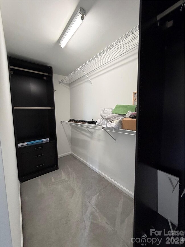 Building Photo - 13812 Hill St