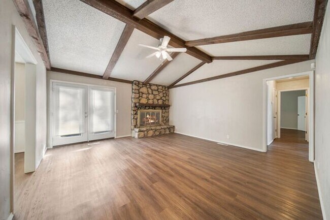 Building Photo - 2823 S 138th E Ave