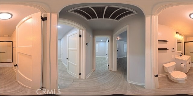 Building Photo - 211 N Pasadena Ave