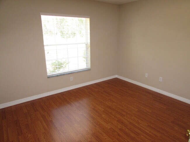 Building Photo - Large Indian Trails Single Family Home
