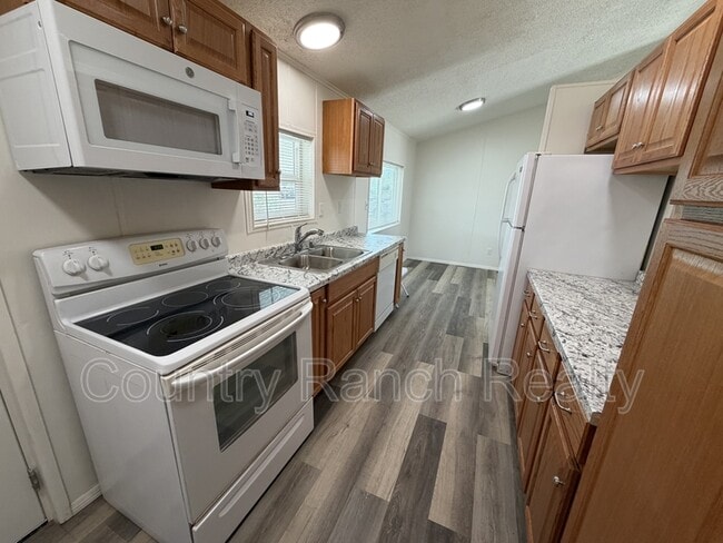 Building Photo - 4506 Puerte Verde Dr