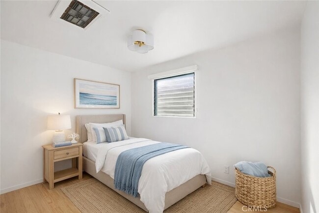 Building Photo - 170 McAulay Pl