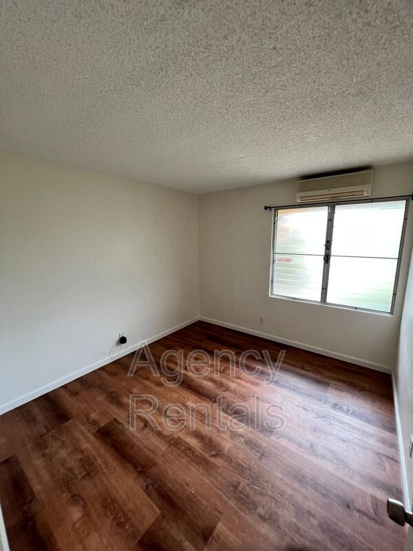 Building Photo - 94-471 Kaweloalii Street