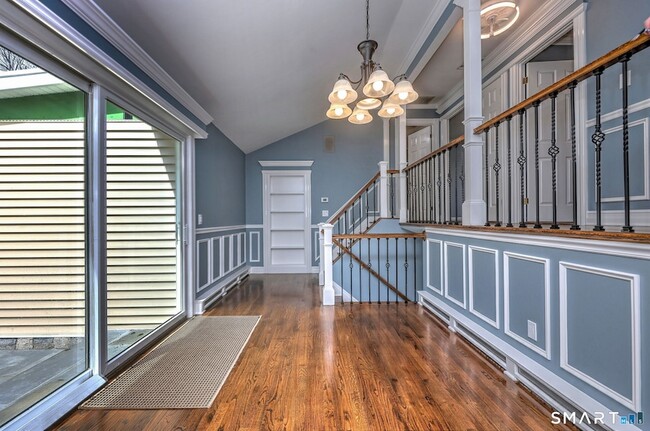 Building Photo - 31 Shawnee Rd