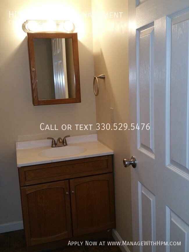 Building Photo - 508 E Buchtel Ave