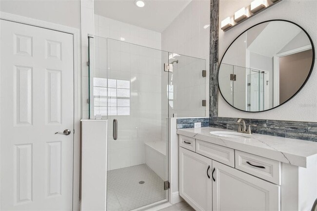 Building Photo - 11239 Rustic Timber Lp