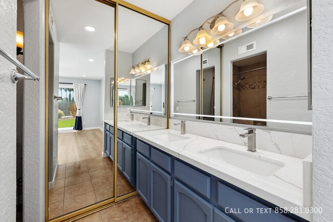 Building Photo - 7596 Tupelo Cove