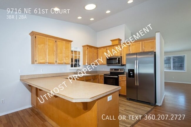 Building Photo - 9716 NE 61st Ct