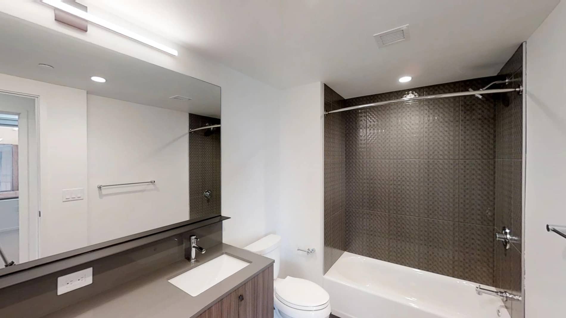 Building Photo - 345 Harrison Ave