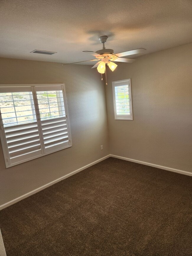 Building Photo - Northwest Reno Home