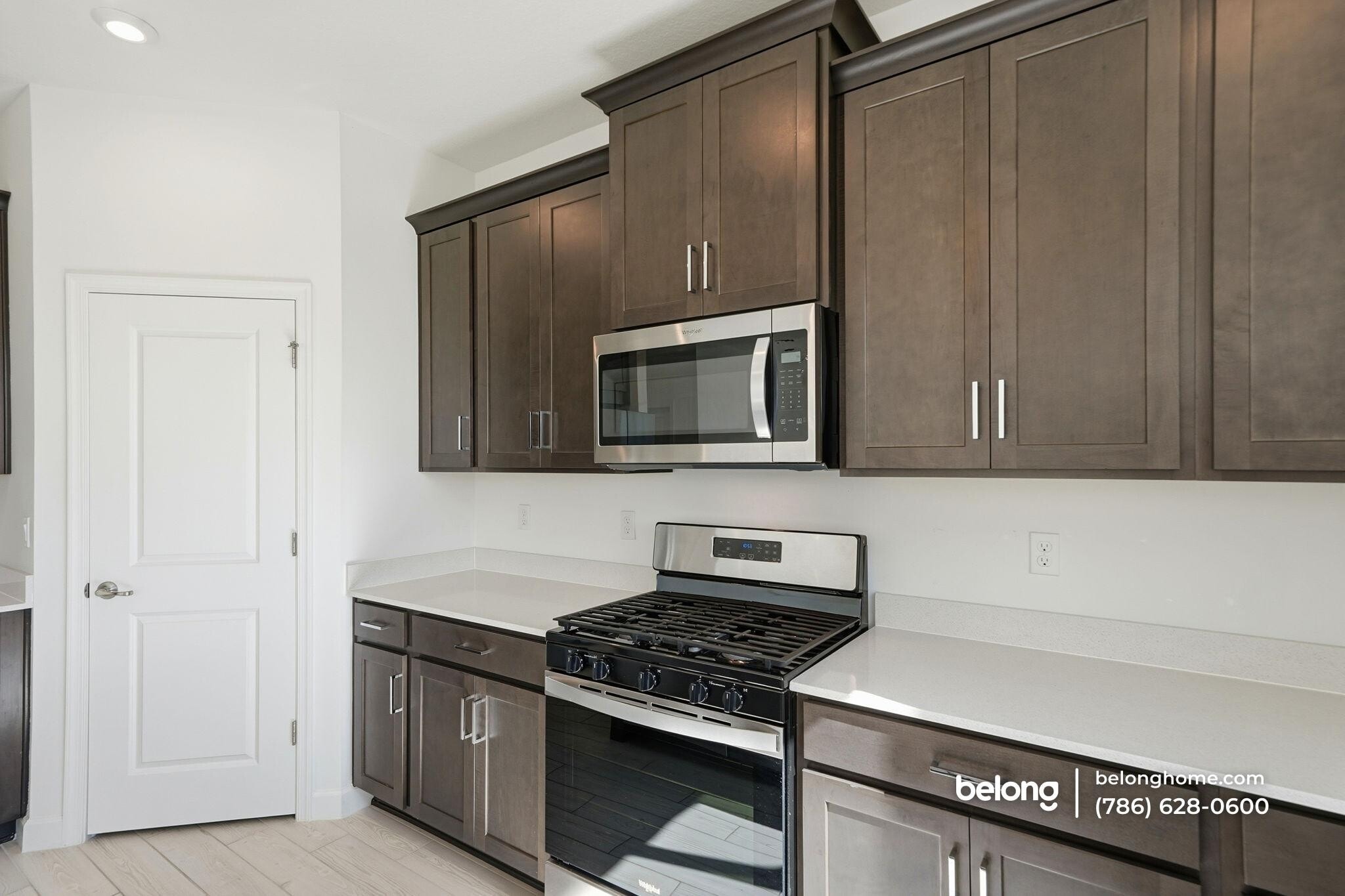 Building Photo - 14114 SW Surina St