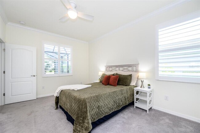 Building Photo - 15145 Spanish Point Dr