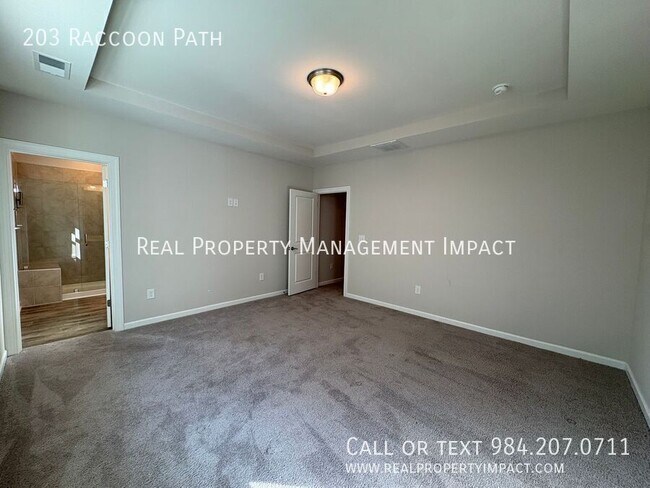 Building Photo - 203 Raccoon Path