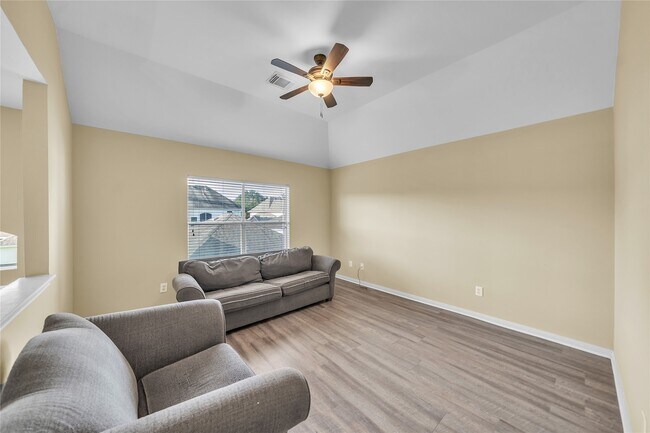Building Photo - 6415 Coley Park