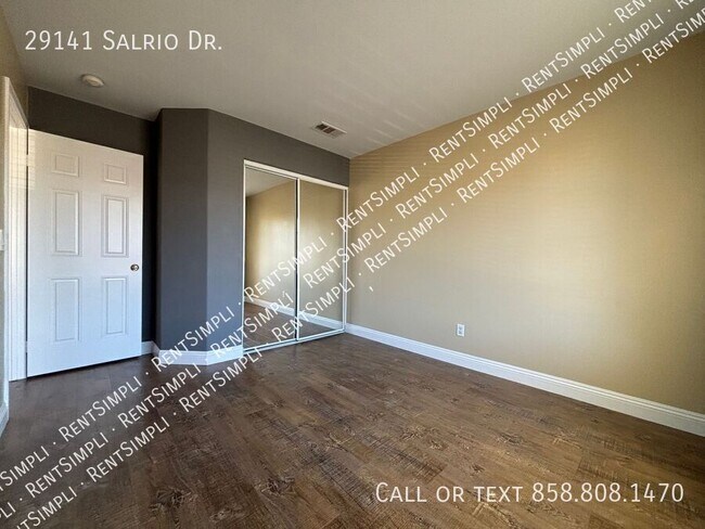 Building Photo - 29141 Salrio Dr