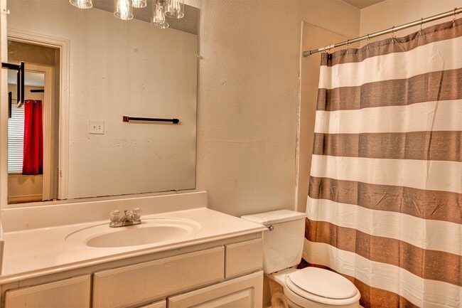 Building Photo - 7022 Raven Cliffs Ln