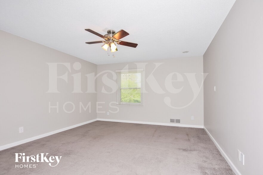 Building Photo - 14545 Appalachian Trail