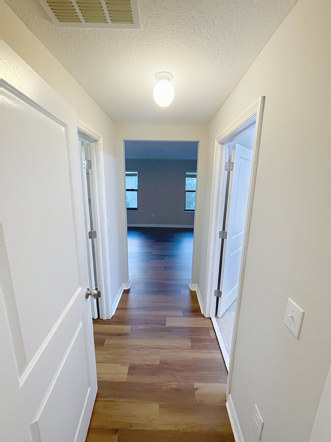 Building Photo - 4013 Wild Senna Blvd