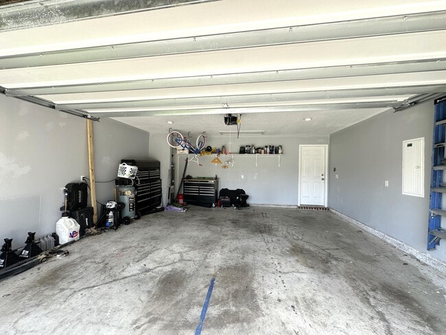 Building Photo - 3581 Sugar Maple Ln