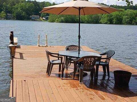 Building Photo - 8712 Lake Dr SW