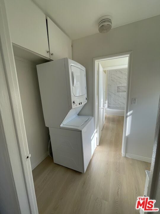 Building Photo - 4434 Grand View Blvd