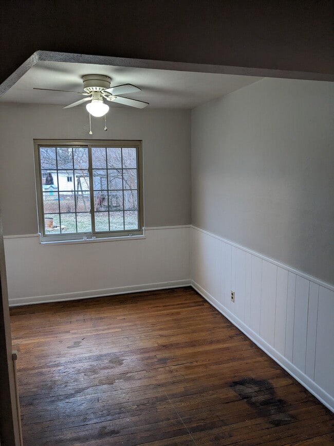 Building Photo - 832 Greenmount Blvd