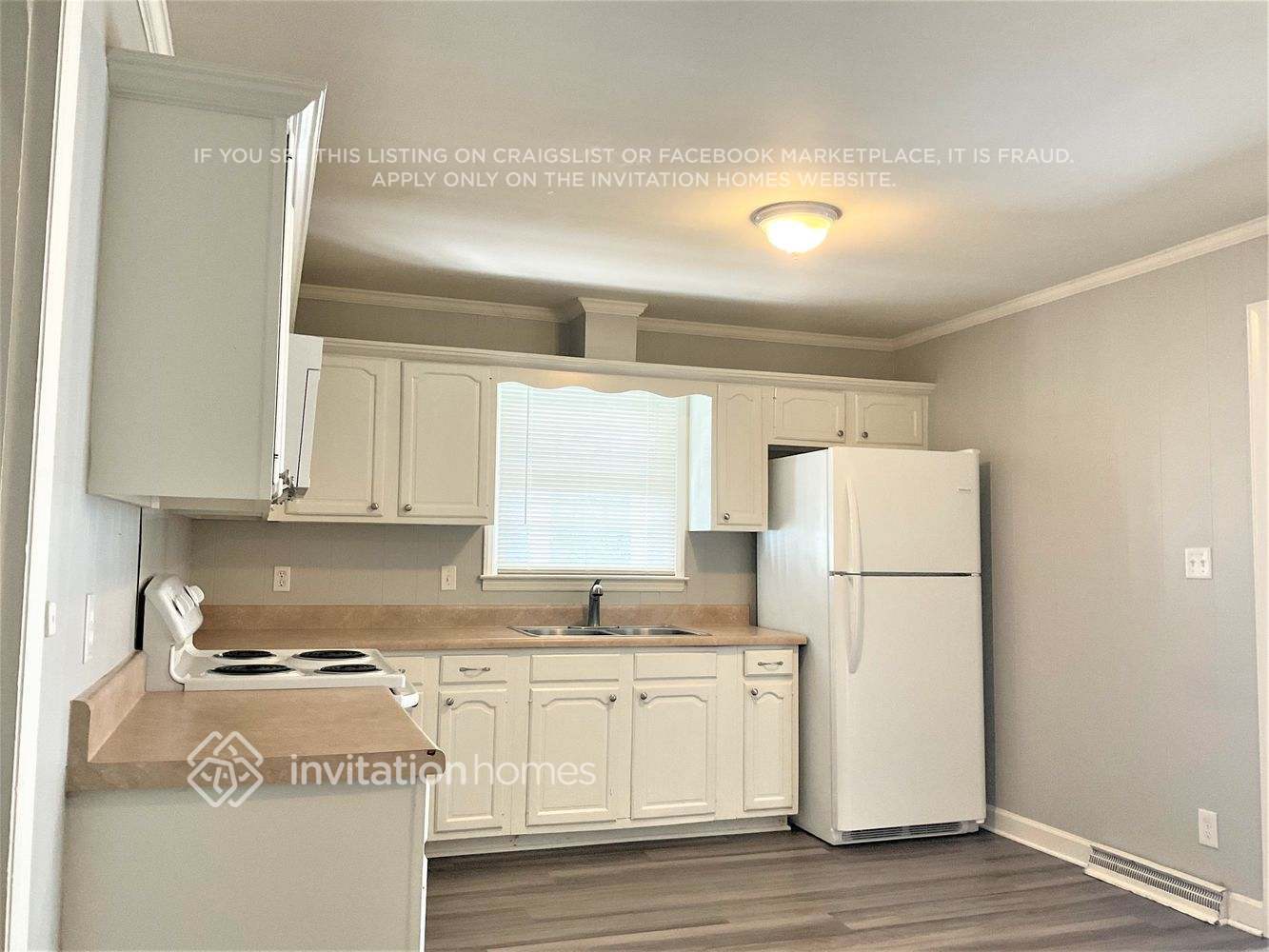 Building Photo - 3700 Whitfield Rd