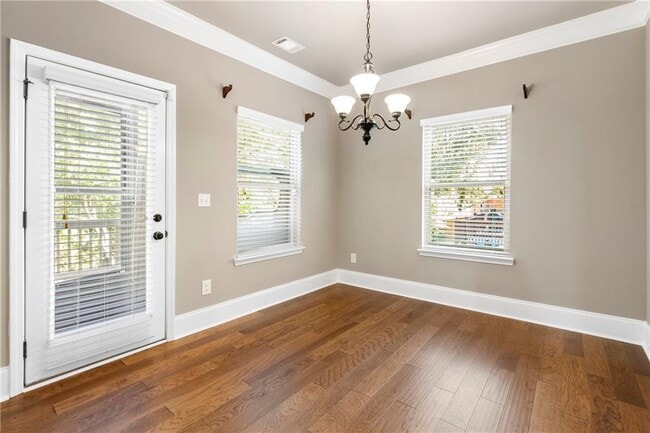 Building Photo - 5290 Clingman Ct