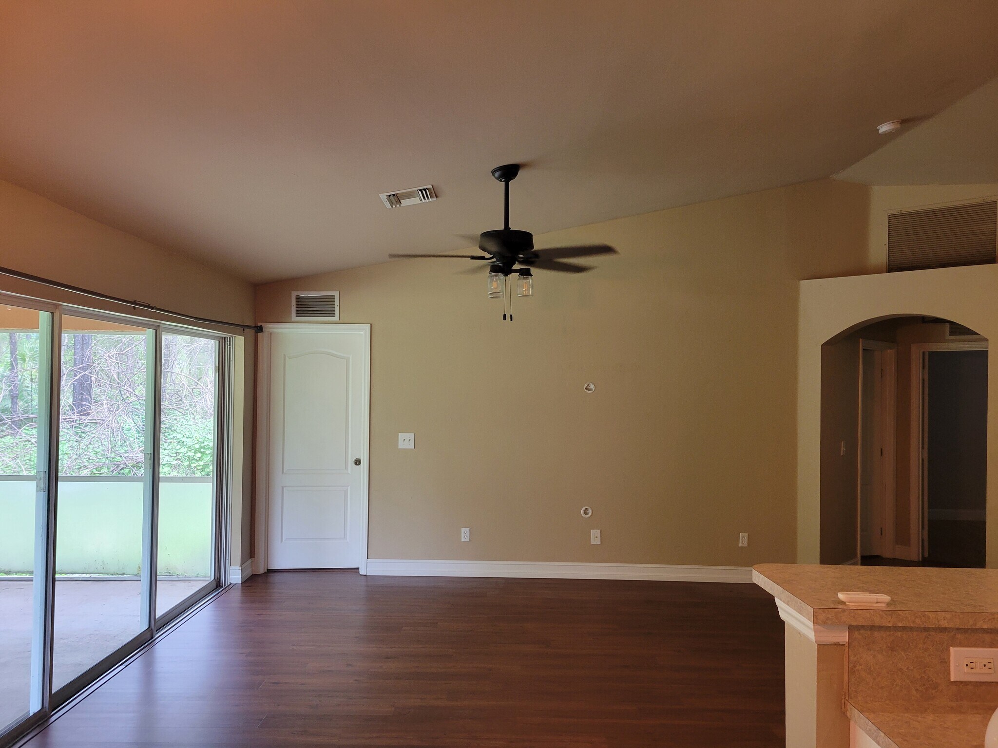 Building Photo - 3701 Irma Ave N