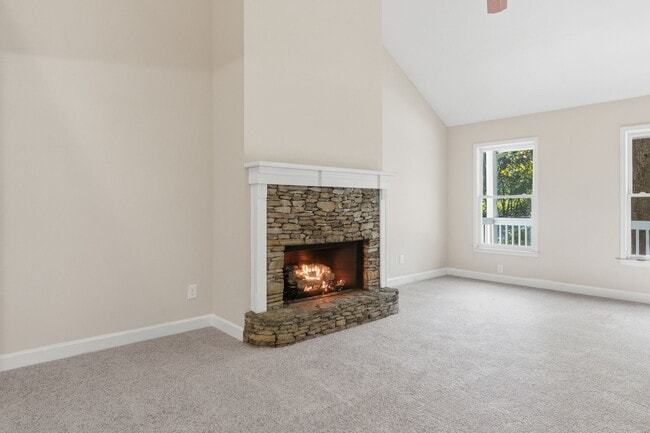 Building Photo - 2753 Allyn Dr NW