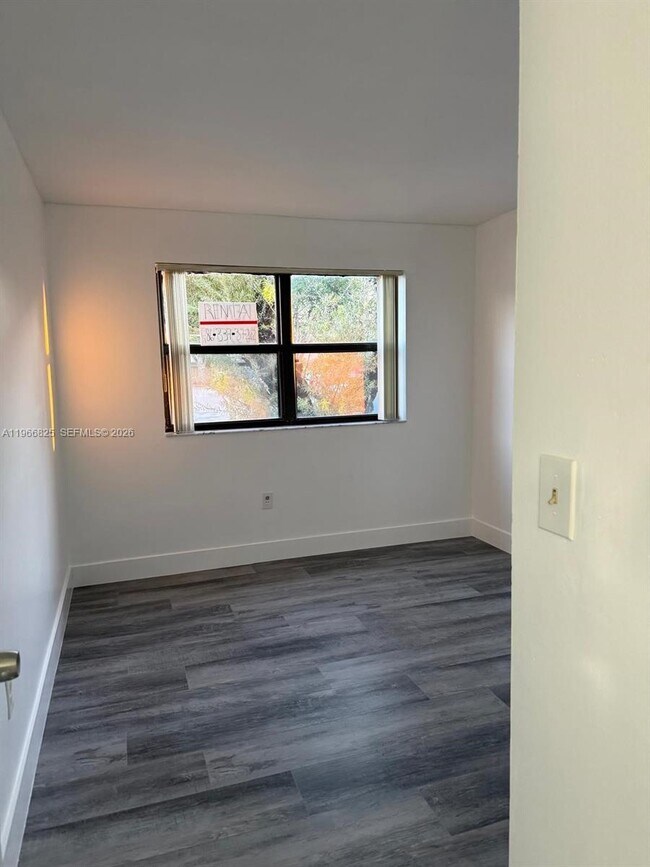 Building Photo - 15610 SW 80th St