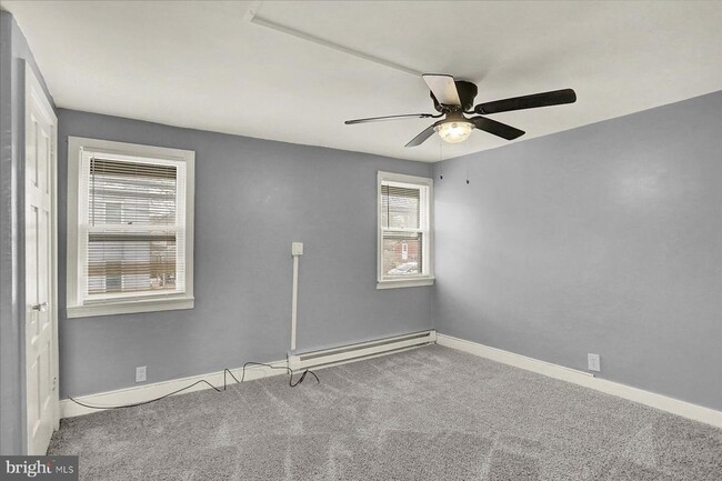 Building Photo - Renovated 3Bedroom House in Columbia