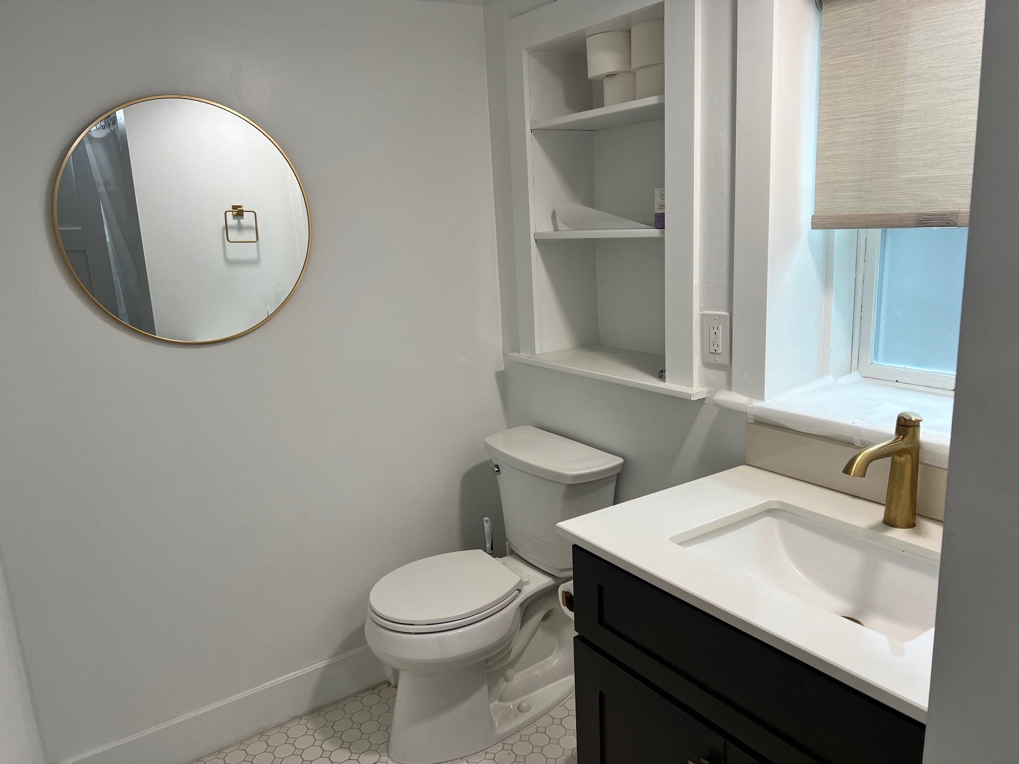 Building Photo - 612 Stannage Ave