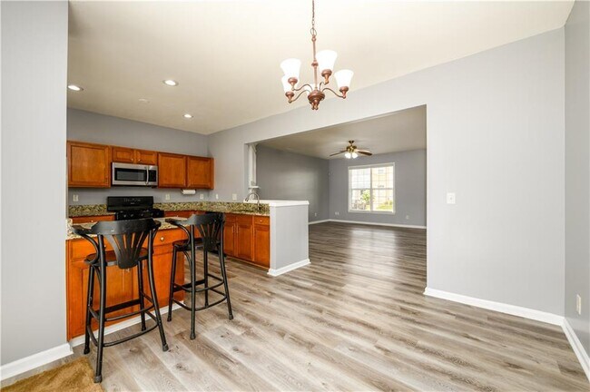 Building Photo - 1044 Prestwyck Ct