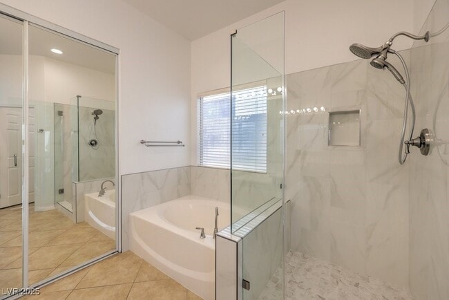 Building Photo - 10640 Warrior Ct
