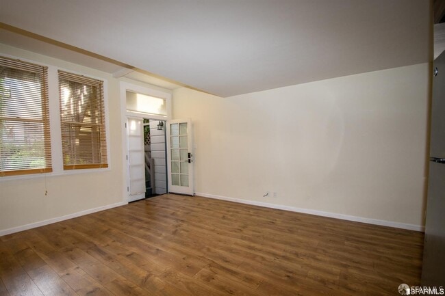 Building Photo - 1544 Dolores St
