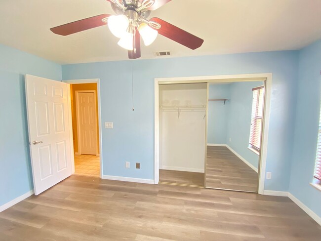 Building Photo - Spacious 3-Bedroom Home with Private Pool ...