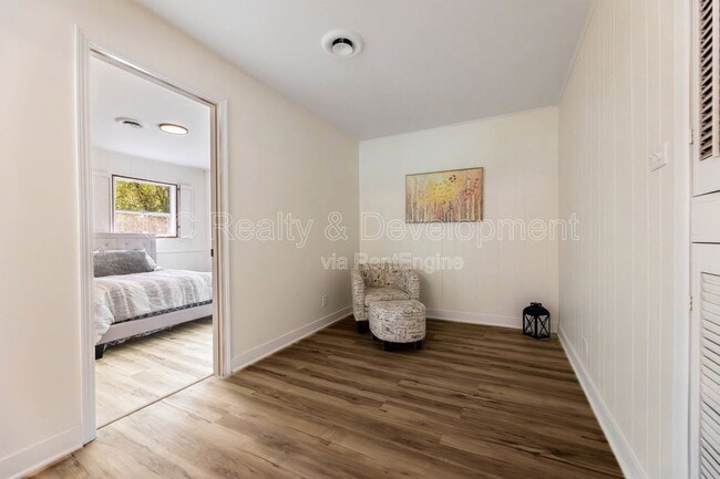 Building Photo - 111 Nashua St