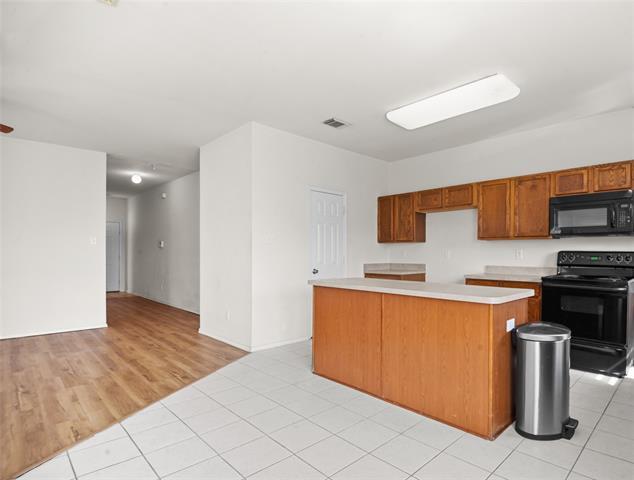 Building Photo - 3041 Winding Meadow Trail