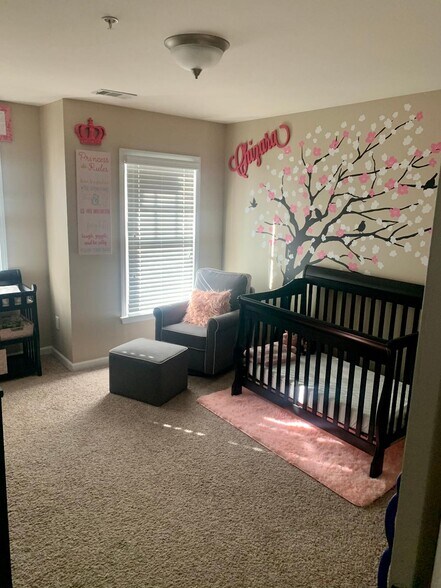 Bedroom - 1624 Caswell Pkwy