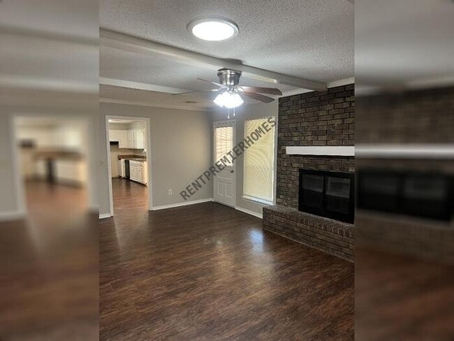 Building Photo - 2437 NW 112th St