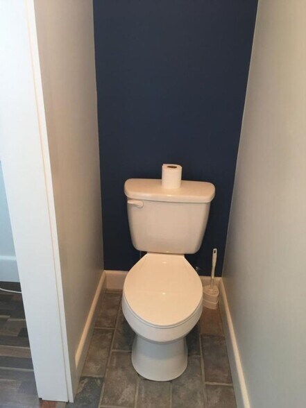 Building Photo - 601 Clinton Ave