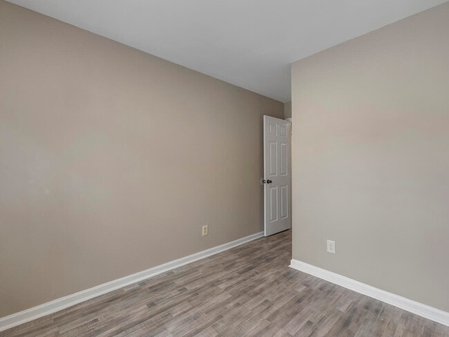 Building Photo - 1465 Maple Valley Ct
