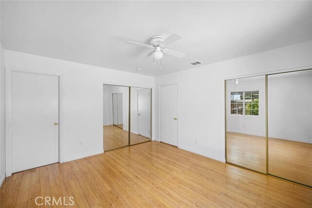 Building Photo - 14012 Sayre St