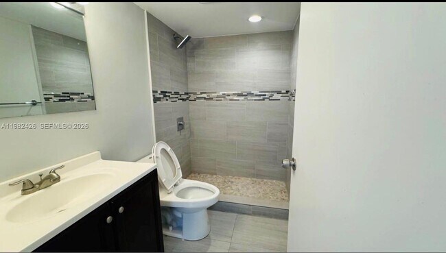 Building Photo - 15635 SW 74th Cir Dr