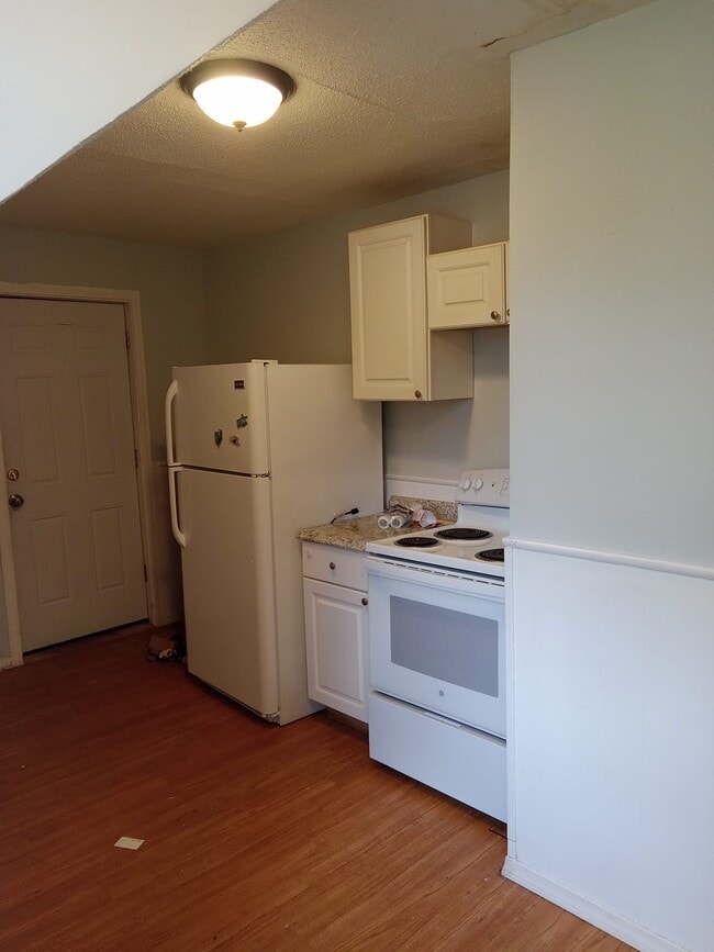 Building Photo - 6 Dudley St