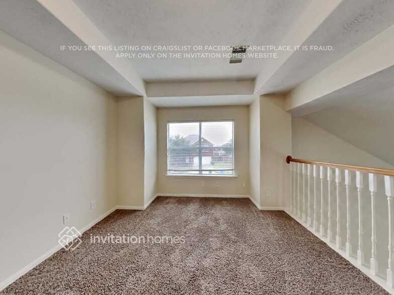 Building Photo - 21 Oakland Park Dr