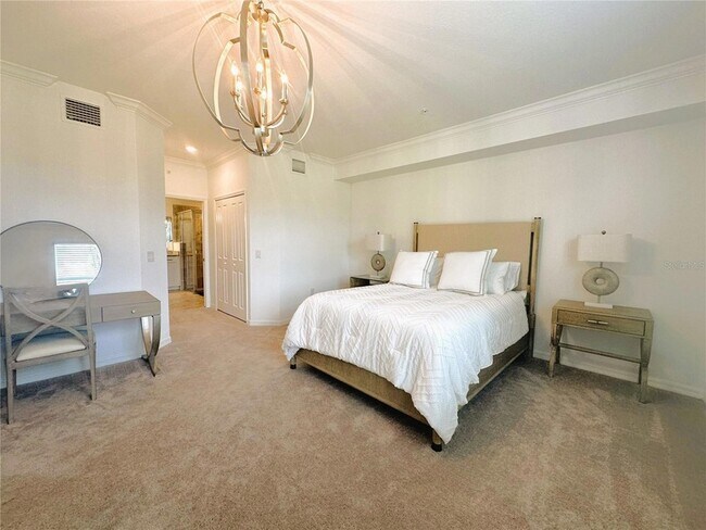 Building Photo - 14648 Sycamore Ct