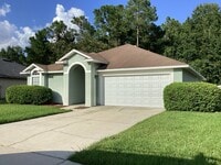 Building Photo - 220 Southlake Dr